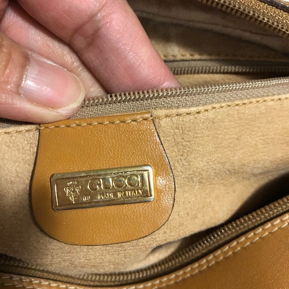 Sold Authentic Gucci Vintage Sling Bag - Picture 10 of 16